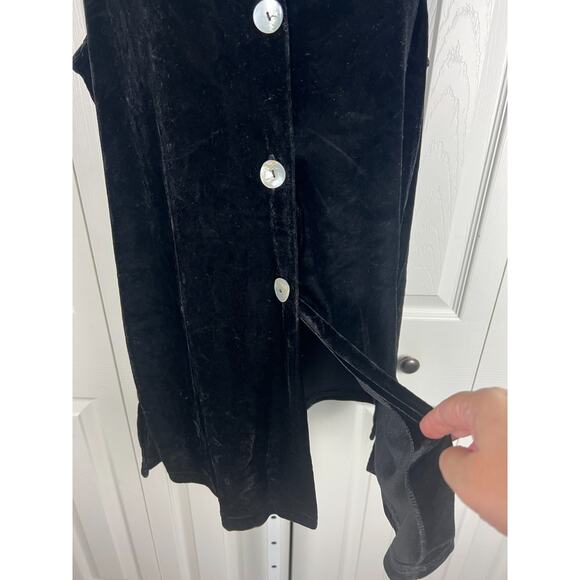 Impressions of California black crushed velvet longline vest shell buttons Small - Picture 4 of 8